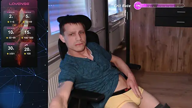 Snapshot of BadBoyMasked chatting on 05-19-26, 06:25 BadBoyMasked online show from 05-19-26, 06:25