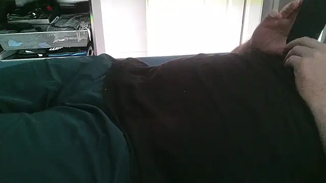 Snapshot of horny-bear89 chatting on 05-25-26, 09:10 horny-bear89 online show from 05-25-26, 09:10