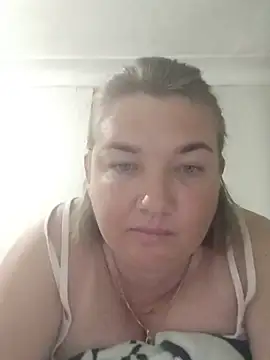 Snapshot of MiyaOlliver chatting on 07-20-26, 07:55 MiyaOlliver online show from 07-20-26, 07:55