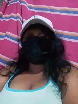 Snapshot of shashini97 chatting on 05-09-26, 05:51 shashini97 online show from 05-09-26, 05:51