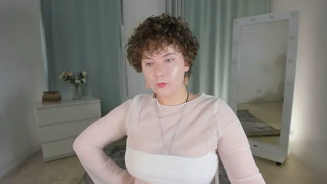 Snapshot of MelittaStorrie chatting on 07-18-26, 06:17 MelittaStorrie online show from 07-18-26, 06:17