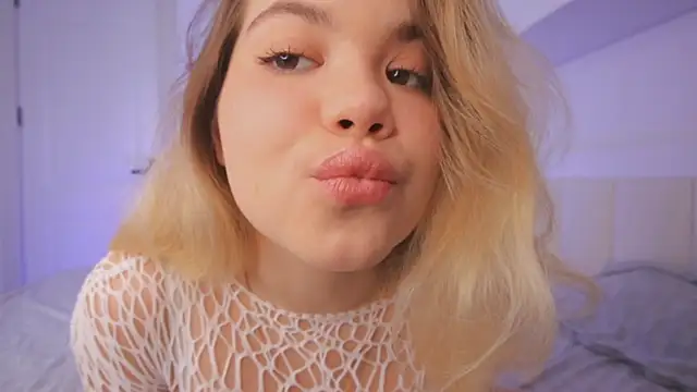 Liiimeee online show from 05-22-26, 05:25