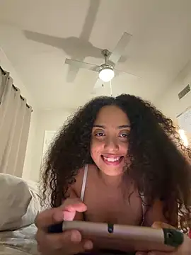 yasailynmari online show from 05-16-26, 07:27