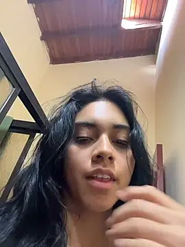 mia moonna online show from 04-30-26, 11:38