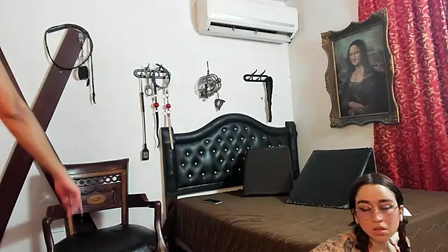 Snapshot of BelindaHedone1 chatting on 06-24-26, 07:46 BelindaHedone1 online show from 06-24-26, 07:46