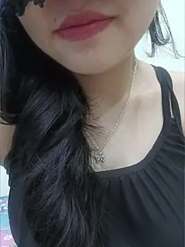 Snapshot of silkyhairs chatting on 07-05-26, 05:31 silkyhairs online show from 07-05-26, 05:31