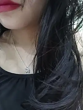 Snapshot of silkyhairs chatting on 07-08-26, 11:53 silkyhairs online show from 07-08-26, 11:53