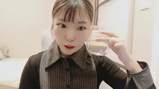 Snapshot of hono__38 chatting on 05-20-26, 09:37 hono 38 online show from 05-20-26, 09:37