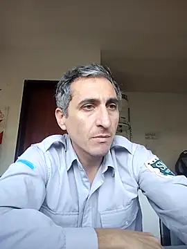 Snapshot of Alejandro83bsf chatting on 05-30-26, 07:33 Alejandro83bsf online show from 05-30-26, 07:33