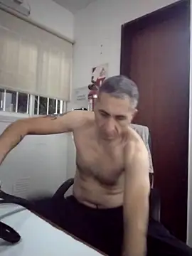 Snapshot of Alejandro83bsf chatting on 06-13-26, 10:13 Alejandro83bsf online show from 06-13-26, 10:13