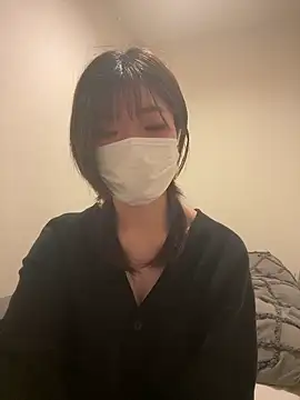 yumi ch online show from 04-29-26, 02:37