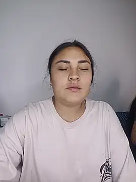 -brendda- online show from 06-19-26, 11:52