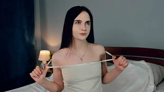 AlfredaSuttle online show from 05-29-26, 06:50