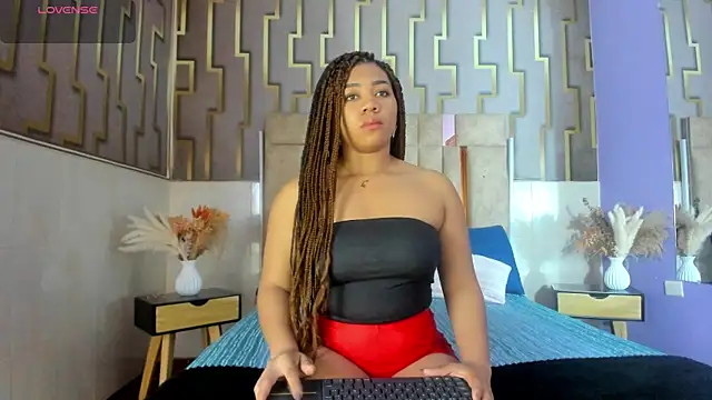 Snapshot of ashly_ruiz chatting on 06-29-26, 08:20 ashly ruiz online show from 06-29-26, 08:20