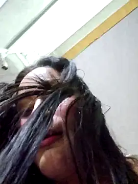Snapshot of Sara_Chanel_ chatting on 05-04-26, 11:34 Sara Chanel online show from 05-04-26, 11:34