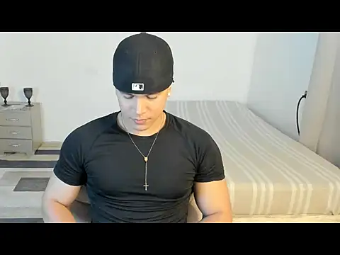 Snapshot of sant_wahlberg chatting on 06-07-26, 01:43 sant wahlberg online show from 06-07-26, 01:43