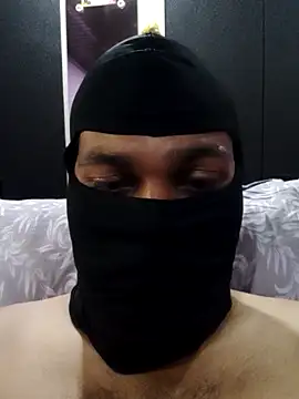 Snapshot of GOAn_couple chatting on 05-09-26, 02:28 GOAn couple online show from 05-09-26, 02:28