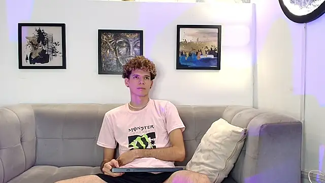 KING BOYS2026 online show from 06-06-26, 01:32