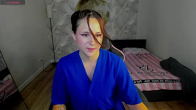 Snapshot of Julia_Shyy chatting on 07-05-26, 01:45 Julia Shyy online show from 07-05-26, 01:45