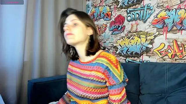Snapshot of Kira_Be11 chatting on 06-05-26, 01:12 Kira Be11 online show from 06-05-26, 01:12