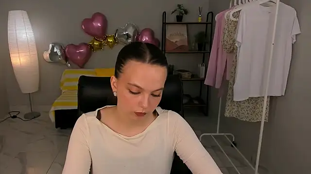 Miriam Foshib online show from 05-02-26, 01:27