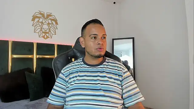 Snapshot of Jay_raze chatting on 05-30-26, 12:13 Jay raze online show from 05-30-26, 12:13