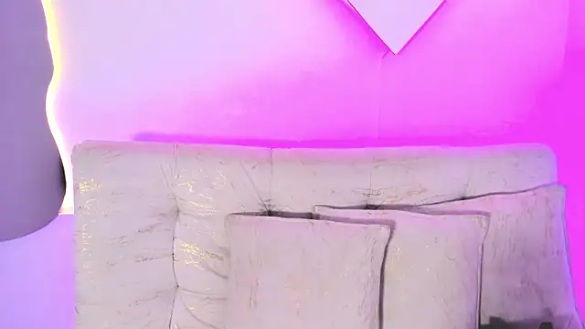 Snapshot of LiaCampbell_ chatting on 07-03-26, 04:35 LiaCampbell online show from 07-03-26, 04:35