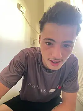 denysio89 online show from 06-27-26, 07:13