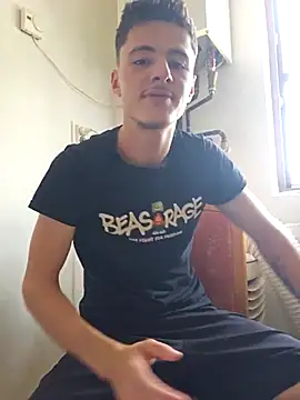 denysio89 online show from 07-10-26, 09:34