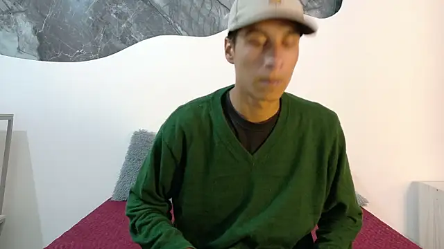 Snapshot of cameronsilverman chatting on 05-27-26, 07:55 cameronsilverman online show from 05-27-26, 07:55