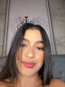 Snapshot of EvasBlazeXXX chatting on 06-03-26, 05:21 EvasBlazeXXX online show from 06-03-26, 05:21