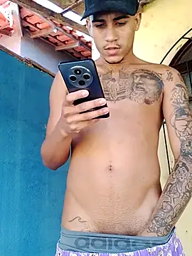 Snapshot of gui_carioca7 chatting on 06-19-26, 04:11 gui carioca7 online show from 06-19-26, 04:11