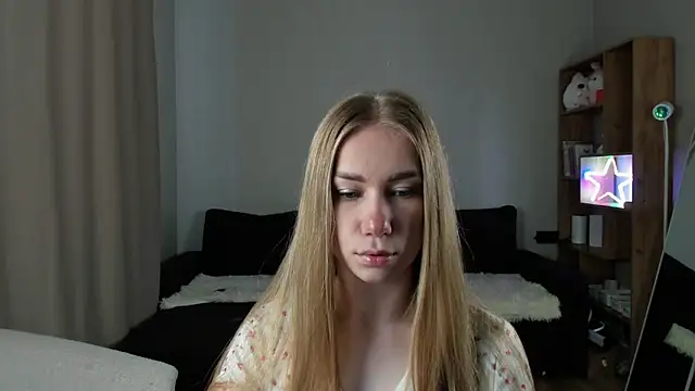 Snapshot of AnnaAlexArti chatting on 06-05-26, 06:52 AnnaAlexArti online show from 06-05-26, 06:52