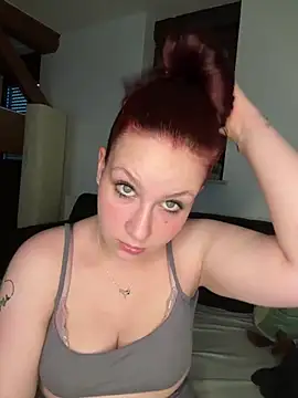CuteBeaX online show from 06-20-26, 06:33