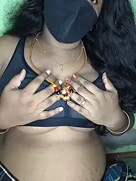 Snapshot of tamil_butterfly chatting on 06-03-26, 09:34 tamil butterfly online show from 06-03-26, 09:34
