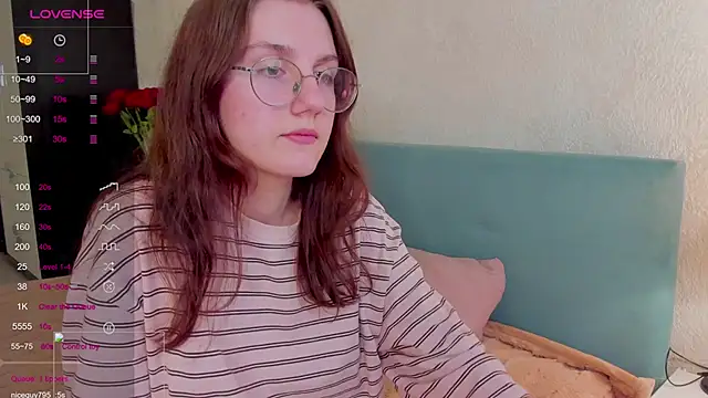 Snapshot of iMagdaLunna chatting on 05-15-26, 07:48 iMagdaLunna online show from 05-15-26, 07:48