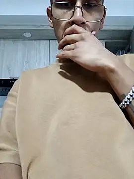 Lil black009 online show from 05-02-26, 07:24