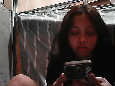 Snapshot of Yours_AsianPinayGirl18 chatting on 07-02-26, 03:23 Yours AsianPinayGirl18 online show from 07-02-26, 03:23