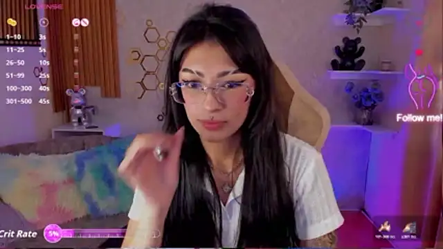 mia smoke  online show from 05-09-26, 02:11