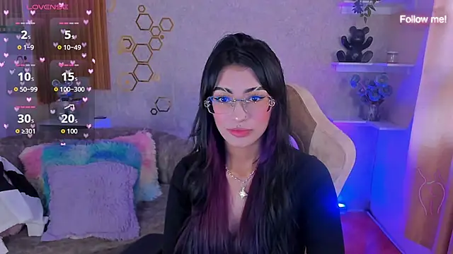 mia smoke  online show from 06-10-26, 03:33