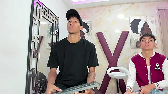 RED BOYS XXX online show from 05-26-26, 01:29
