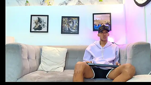 RED BOYS XXX online show from 06-17-26, 01:23