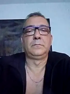 Snapshot of Soloyan chatting on 12-10-24, 06:44 Soloyan online show from 12-10-24, 06:44