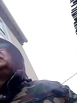 Snapshot of Soloyan chatting on 02-24-25, 06:38 Soloyan online show from 02-24-25, 06:38