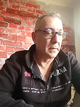 Snapshot of Soloyan chatting on 01-09-26, 08:50 Soloyan online show from 01-09-26, 08:50