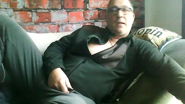 Snapshot of Soloyan chatting on 02-08-26, 01:03 Soloyan online show from 02-08-26, 01:03