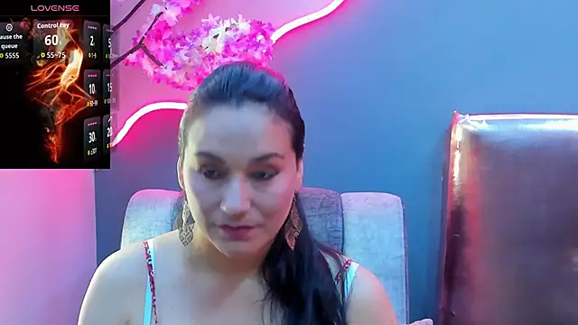 Snapshot of Elizabeth_bennett chatting on 05-28-26, 07:55 Elizabeth bennett online show from 05-28-26, 07:55