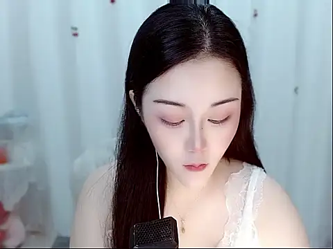 Snapshot of Amy-cnbaby chatting on 05-17-26, 01:36 Amy-cnbaby online show from 05-17-26, 01:36