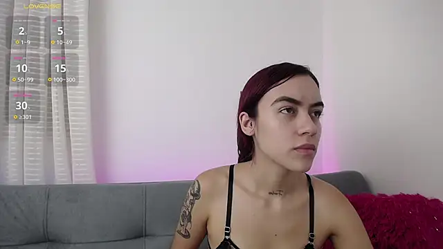 Snapshot of tessafoxie chatting on 05-21-26, 11:28 tessafoxie online show from 05-21-26, 11:28