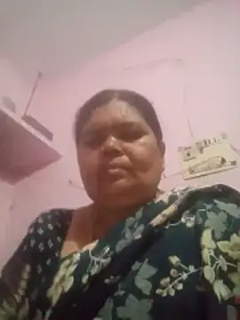 Snapshot of dheepika11 chatting on 05-03-26, 11:49 dheepika11 online show from 05-03-26, 11:49